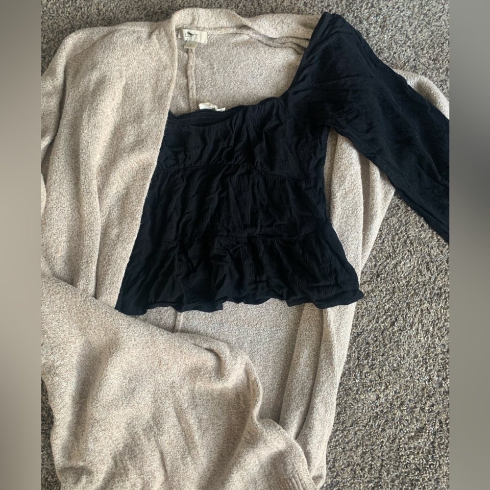 LOFT Cream Open-Front Knit Cardigan with Black Smocked Top